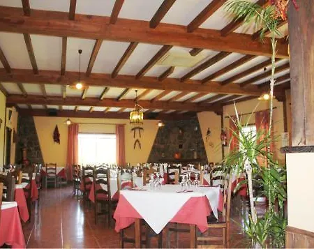 אתר קמפינג Complejo La Mata 2*