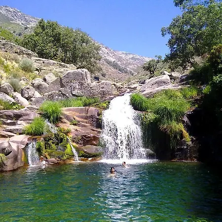 Complejo La Mata מדריגל דה לה וורה